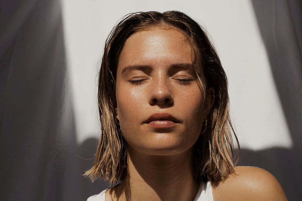 Skincare na Correria: Como Manter a Rotina nas Festas