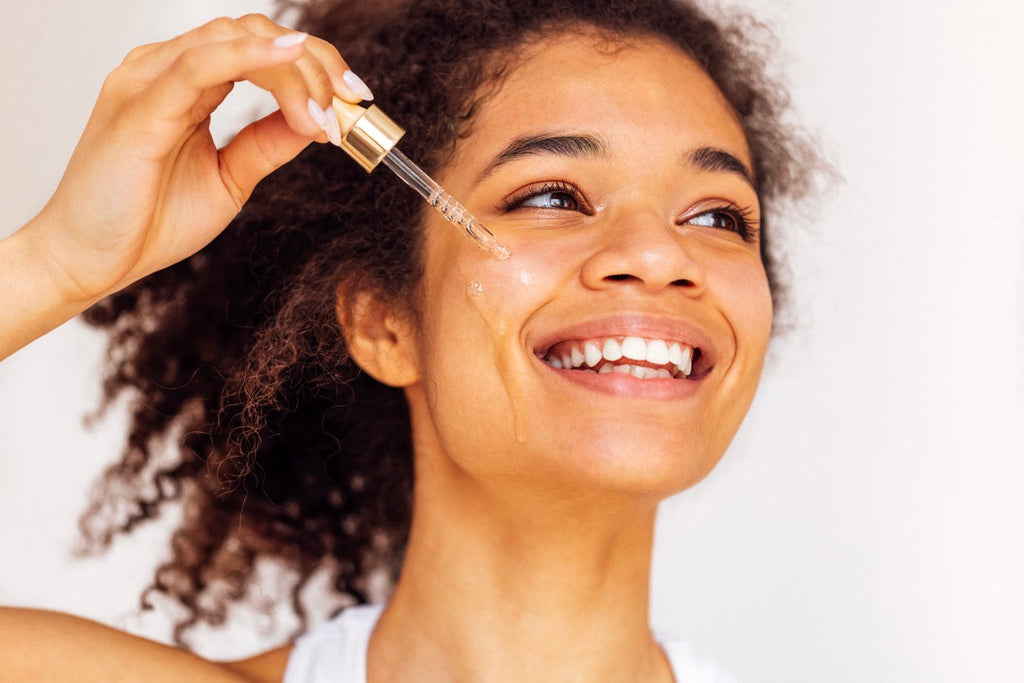 Ácido azelaico para manchas e acne: o que é e como usar